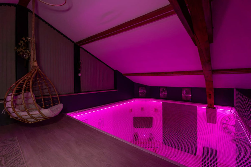 Espace évasions - Le Loft Kiss - Love’nSpa - weekend en amoureux, love rooms avec spa ou jacuzzi privatif3 de Espace évasions - Le Loft Kiss
