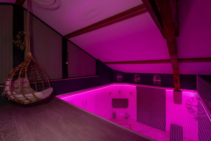 Espace évasions - Le Loft Kiss - Love’nSpa - weekend en amoureux, love rooms avec spa ou jacuzzi privatif