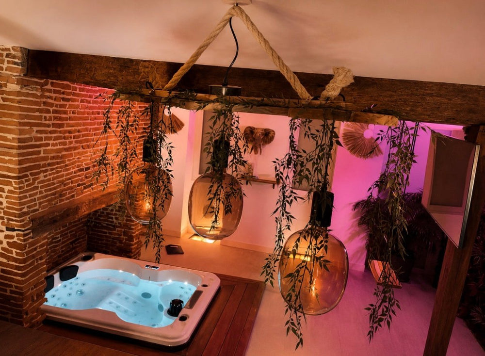 Essential Love - Love’nSpa - weekend en amoureux, love rooms avec spa ou jacuzzi privatif7 de Essential Love
