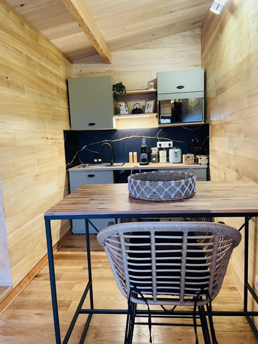 Feu de Foret - Love’nSpa - weekend en amoureux, love rooms avec spa ou jacuzzi privatif10 de Forest Fire
