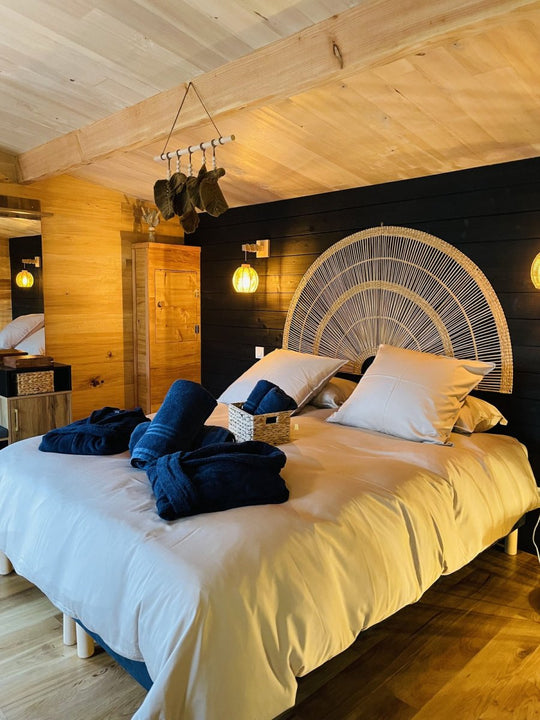 Feu de Foret - Love’nSpa - weekend en amoureux, love rooms avec spa ou jacuzzi privatif