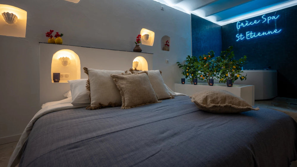 Grèce St Etienne Spa - St Etienne - Love’nSpa - weekend en amoureux, love rooms avec spa ou jacuzzi privatif6 de Grèce St Etienne Spa - St Etienne
