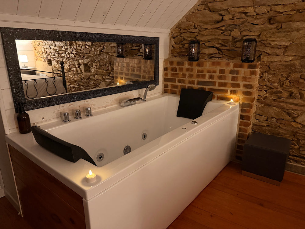 Grey - Love’nSpa - weekend en amoureux, love rooms avec spa ou jacuzzi privatif8 de Grey
