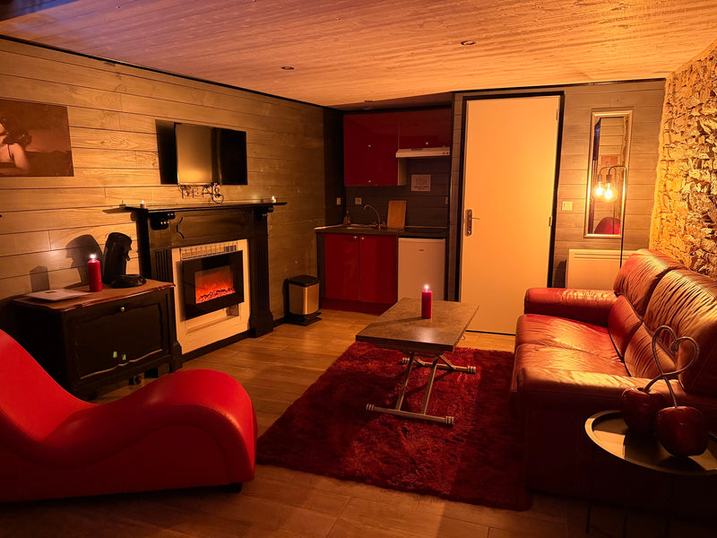 Grey - Love’nSpa - weekend en amoureux, love rooms avec spa ou jacuzzi privatif2 de Grey
