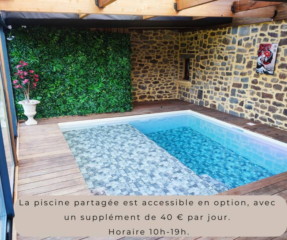 Jacuzzi XXL+ Charme et Caractères de campagne - Love’nSpa - weekend en amoureux, love rooms avec spa ou jacuzzi privatif6 de Jacuzzi XXL+ Charme et Caractères de campagne

