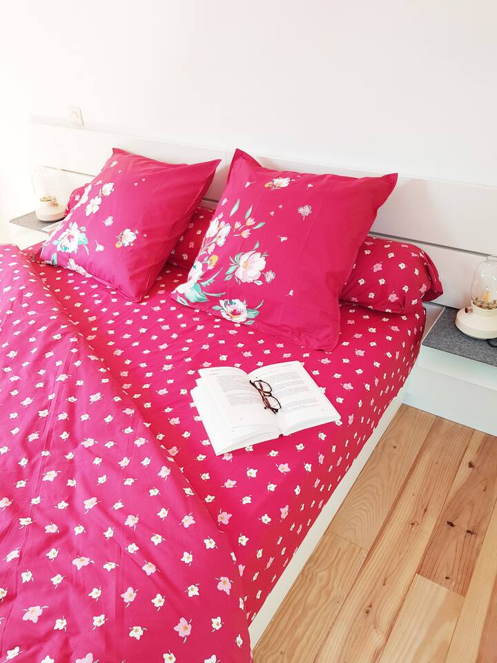 Jacuzzi XXL+ Charme et Caractères de campagne - Love’nSpa - weekend en amoureux, love rooms avec spa ou jacuzzi privatif25 de Jacuzzi XXL+ Charme et Caractères de campagne
