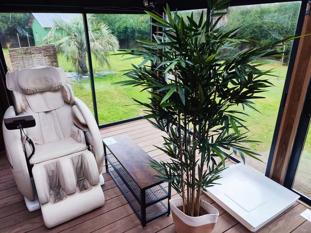 Jacuzzi XXL+ Charme et Caractères de campagne - Love’nSpa - weekend en amoureux, love rooms avec spa ou jacuzzi privatif4 de Jacuzzi XXL+ Charme et Caractères de campagne
