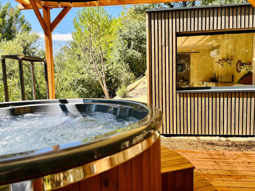 Kalyva - Nature & Spa - Love’nSpa - weekend en amoureux, love rooms avec spa ou jacuzzi privatif1 de Kalyva - Nature & Spa
