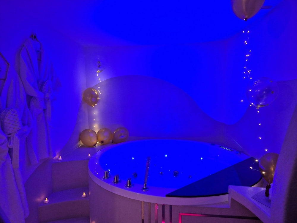 Kama Muta - Love’nSpa - weekend en amoureux, love rooms avec spa ou jacuzzi privatif2 de Kama Muta
