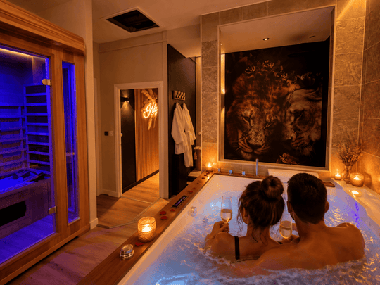 Kastell Ô fil de l’eau - Suite KalypsÔ - Love’nSpa - weekend en amoureux, love rooms avec spa ou jacuzzi privatif