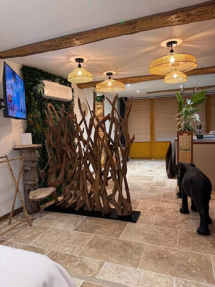 La Balinaise - Love’nSpa - weekend en amoureux, love rooms avec spa ou jacuzzi privatif