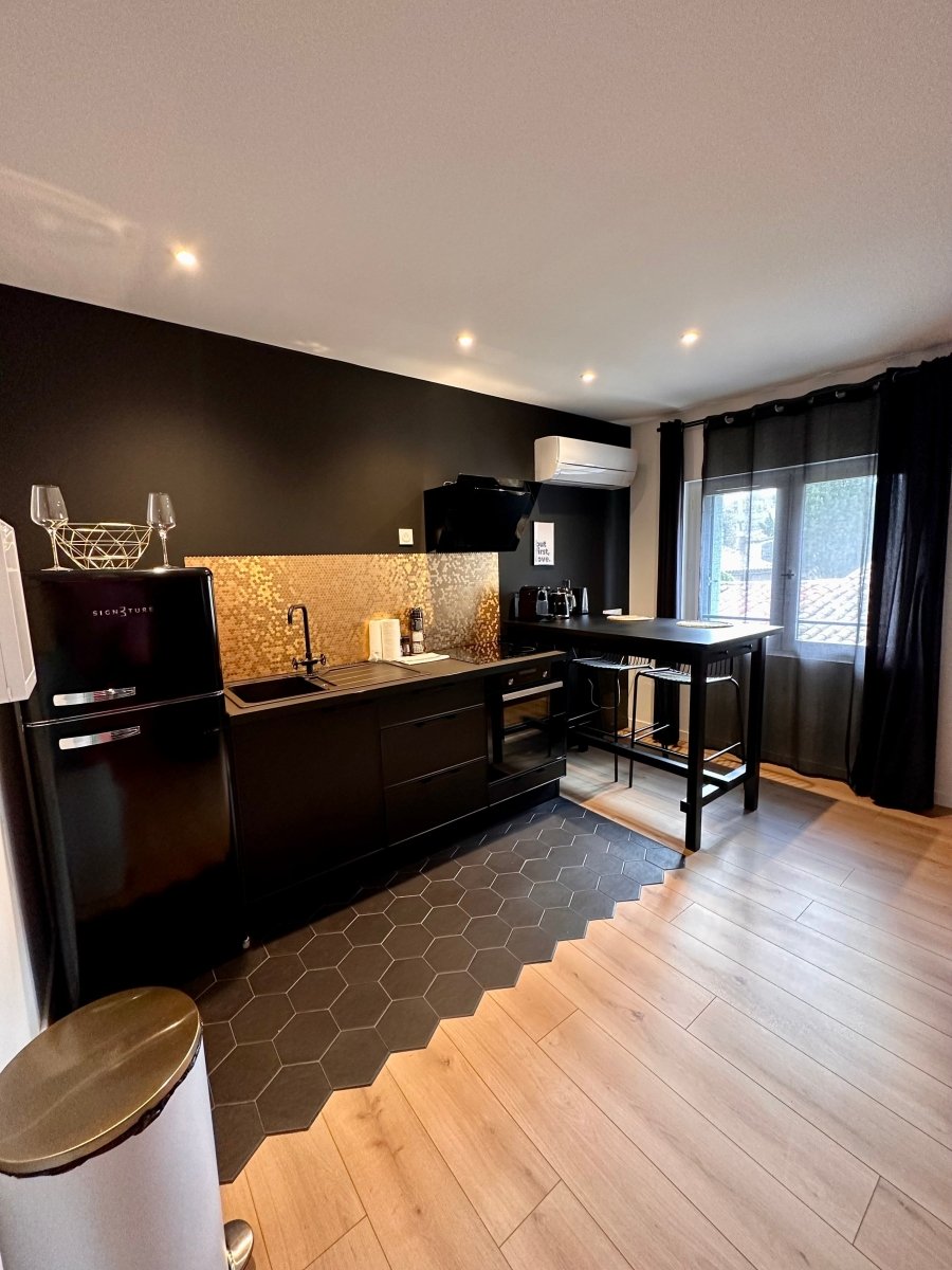 La Belle Nuit - Nuit Etoilée - Love’nSpa - weekend en amoureux, love rooms avec spa ou jacuzzi privatif8 de La Belle Nuit - Nuit Etoilée
