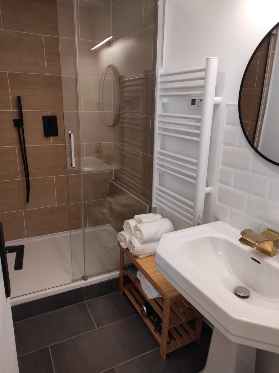 La cabana du 17 - Love’nSpa - weekend en amoureux, love rooms avec spa ou jacuzzi privatif3 de La cabana du 17
