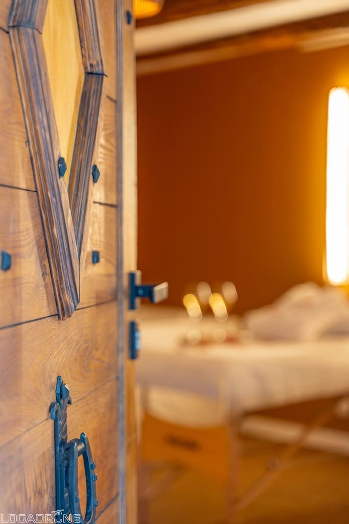 La Cadurcienne - Love’nSpa - weekend en amoureux, love rooms avec spa ou jacuzzi privatif17 de La Cadurcienne
