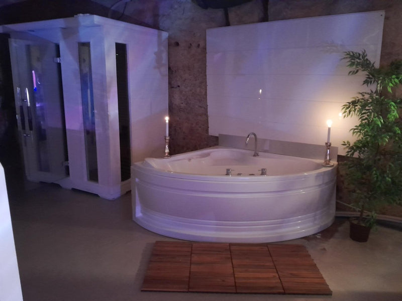 La Cave Secrète - Love’nSpa - weekend en amoureux, love rooms avec spa ou jacuzzi privatif