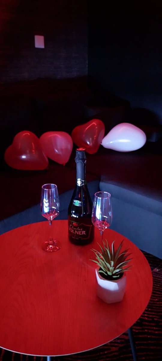 La chambre d'Aphrodite - Love’nSpa - weekend en amoureux, love rooms avec spa ou jacuzzi privatif12 de La chambre d'Aphrodite
