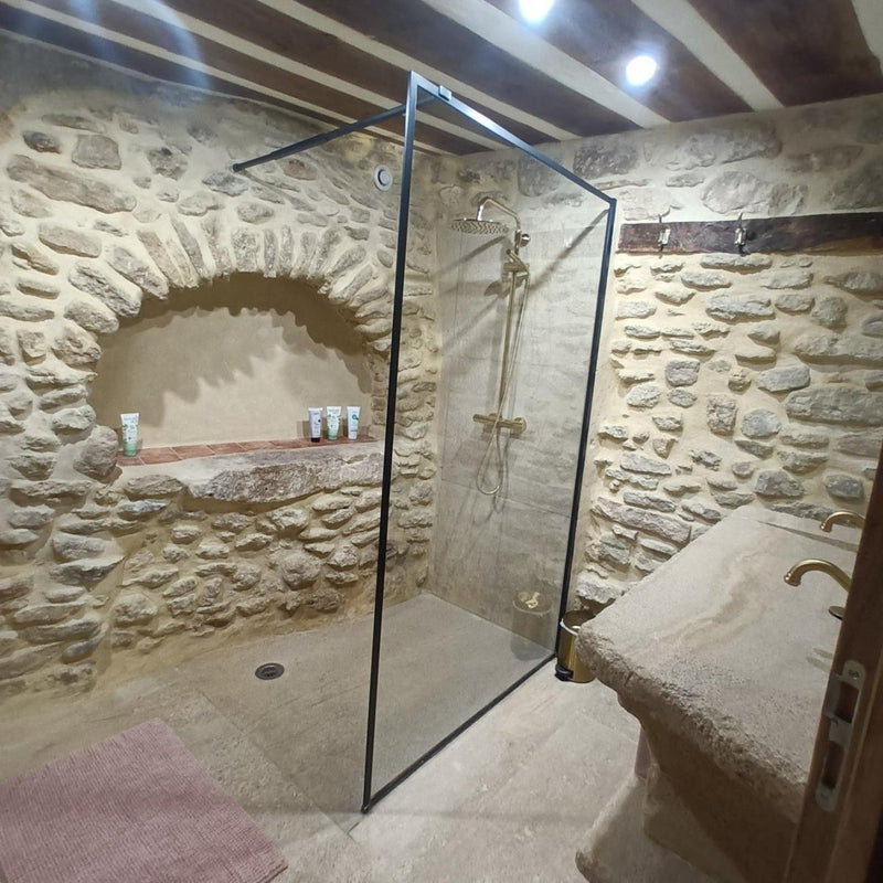 la chambre romantique du Beaumont - Love’nSpa - weekend en amoureux, love rooms avec spa ou jacuzzi privatif