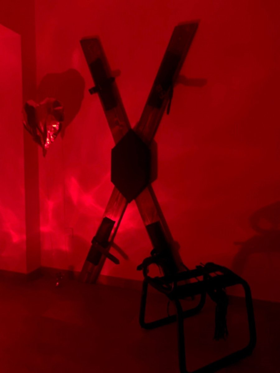 La cour des plaisirs - Love’nSpa - weekend en amoureux, love rooms avec spa ou jacuzzi privatif11 de La cour des plaisirs
