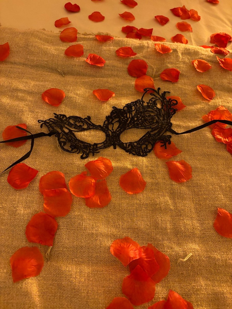 La cour des plaisirs - Love’nSpa - weekend en amoureux, love rooms avec spa ou jacuzzi privatif15 de La cour des plaisirs
