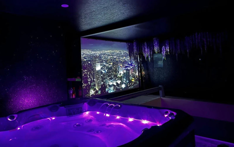 LA FENARDIERE - Love’nSpa - weekend en amoureux, love rooms avec spa ou jacuzzi privatif4 de LA FENARDIERE
