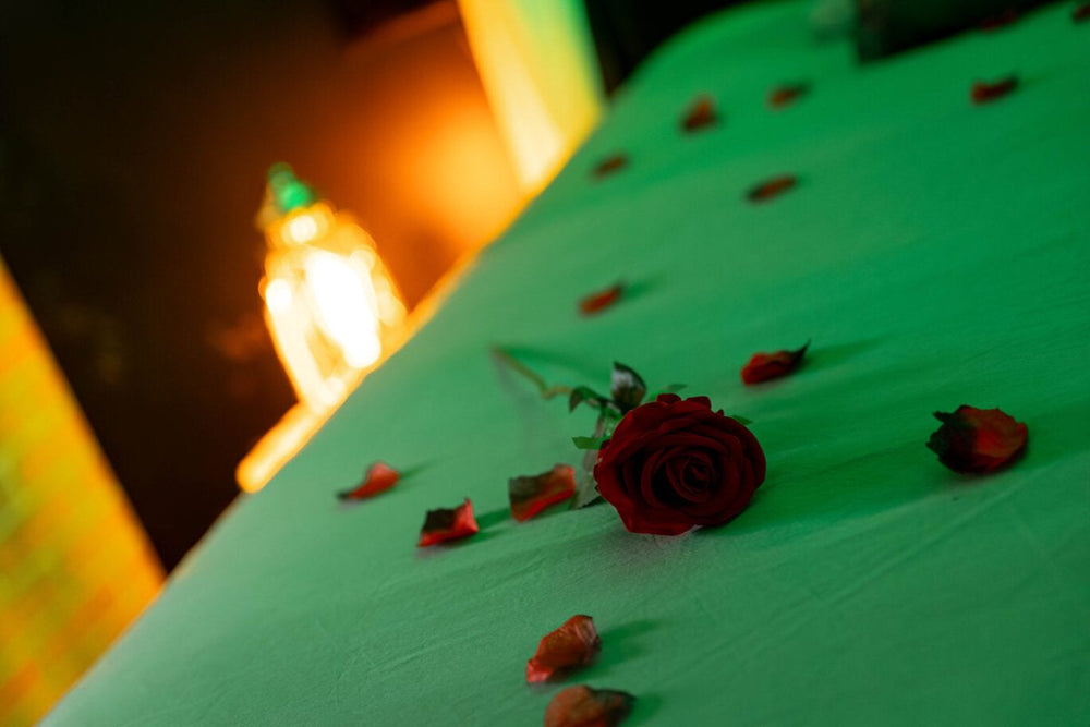 La Forêt Enchantée - Love Room à thème - Jacuzzi - Love’nSpa - weekend en amoureux, love rooms avec spa ou jacuzzi privatif3 de La Forêt Enchantée - Love Room à thème - Jacuzzi
