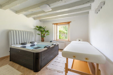 La Longère - Love’nSpa - weekend en amoureux, love rooms avec spa ou jacuzzi privatif