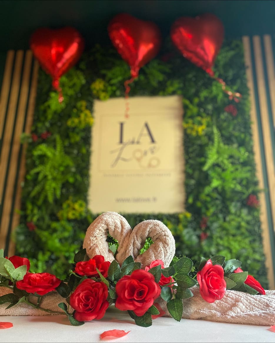 LA LOVE Marseille - Love’nSpa - weekend en amoureux, love rooms avec spa ou jacuzzi privatif5 de LA LOVE Marseille
