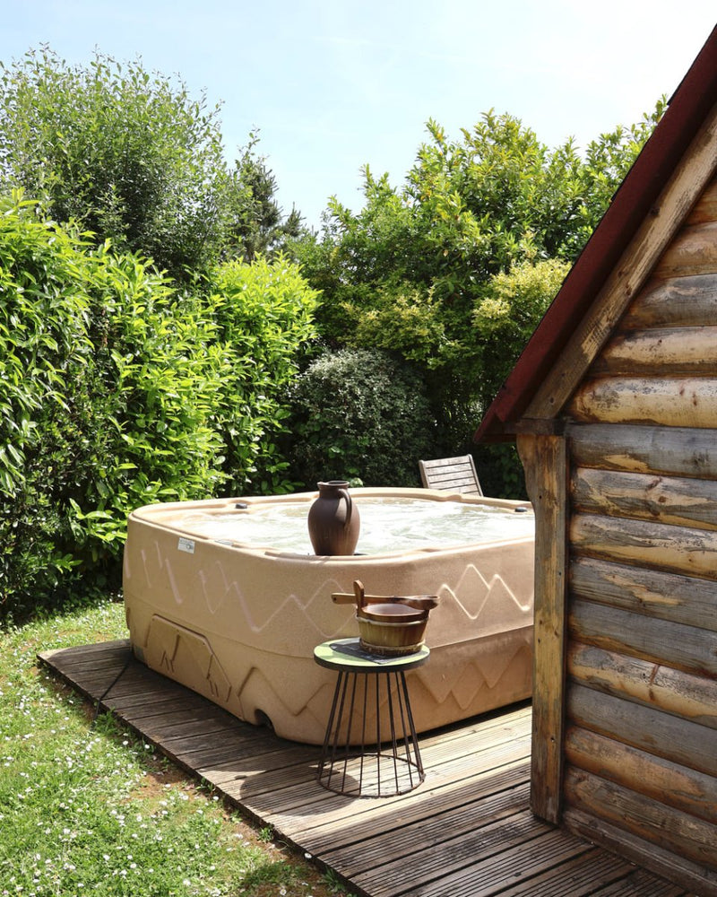 LA LOVE ROOM DES CINQ SENS - Love’nSpa - weekend en amoureux, love rooms avec spa ou jacuzzi privatif