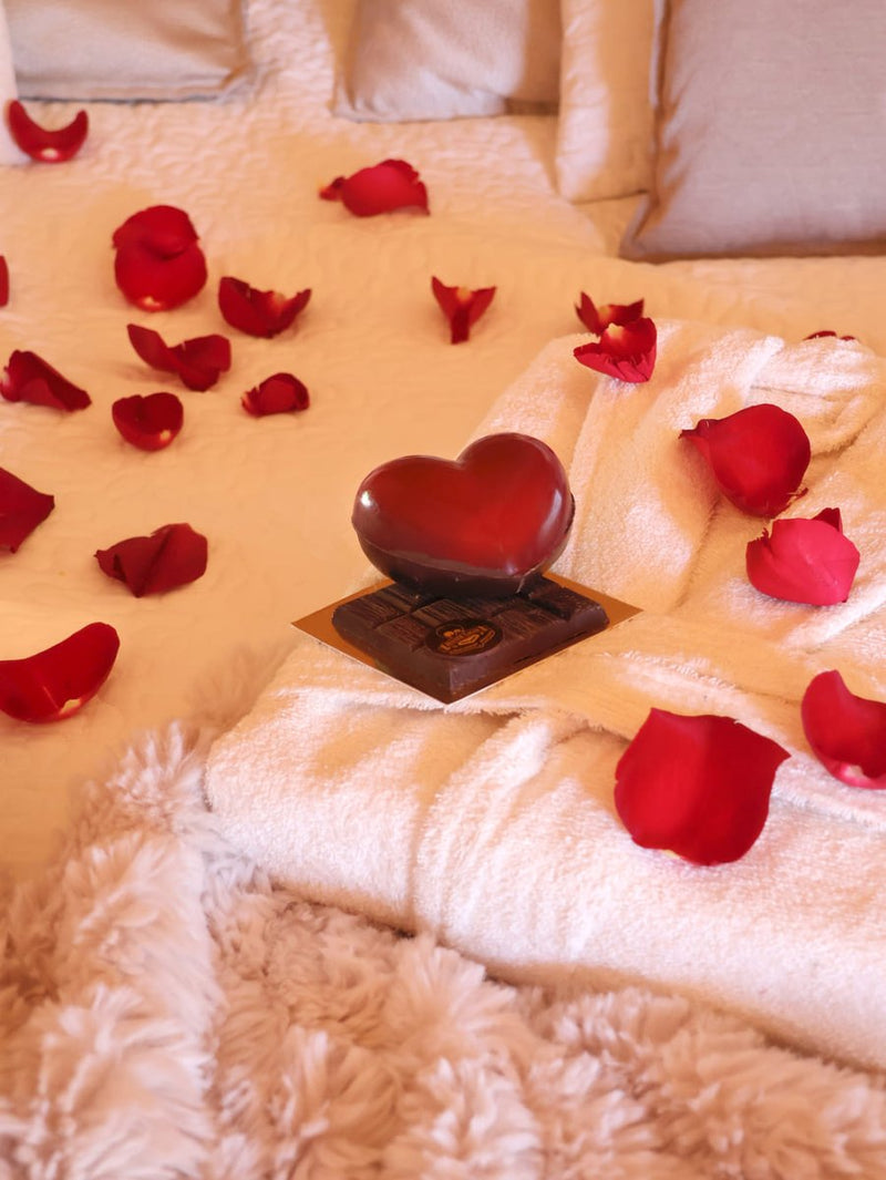 LA LOVE ROOM DES CINQ SENS - Love’nSpa - weekend en amoureux, love rooms avec spa ou jacuzzi privatif
