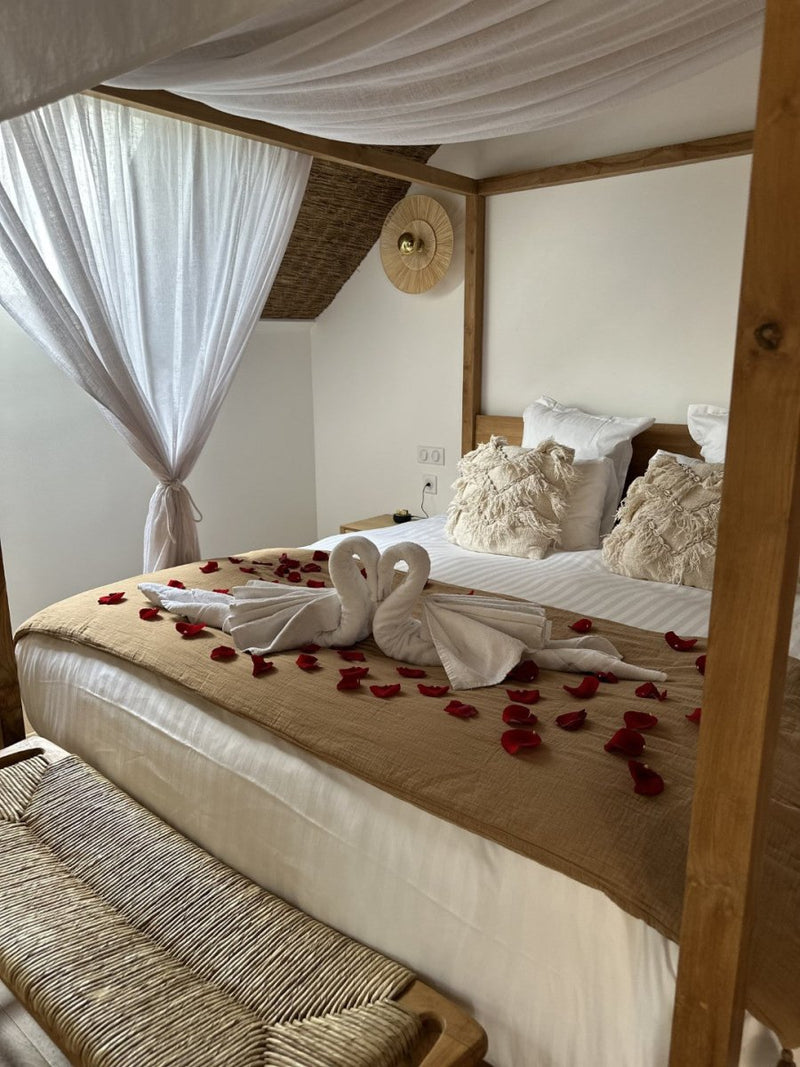 La Maison Balinaise - Love’nSpa - weekend en amoureux, love rooms avec spa ou jacuzzi privatif2 de La Maison Balinaise
