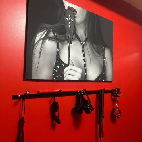 LA MAISON DES PLAISIRS - Love’nSpa - weekend en amoureux, love rooms avec spa ou jacuzzi privatif1 de LA MAISON DES PLAISIRS
