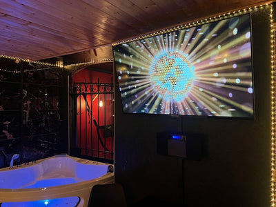 La parenthèse - 50 NUANCES DE PARENTHESES - Love’nSpa - weekend en amoureux, love rooms avec spa ou jacuzzi privatif