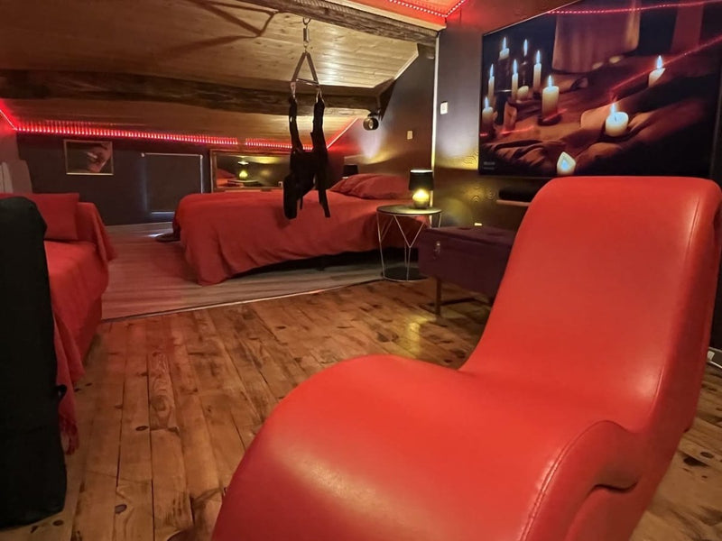 La parenthèse - SECRET ROOM - Love’nSpa - weekend en amoureux, love rooms avec spa ou jacuzzi privatif