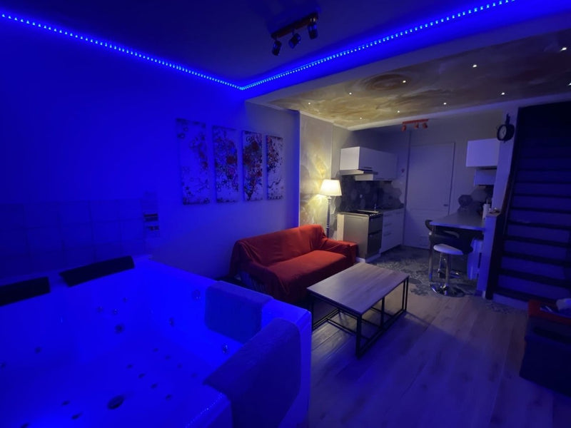 La parenthèse - SECRET ROOM - Love’nSpa - weekend en amoureux, love rooms avec spa ou jacuzzi privatif