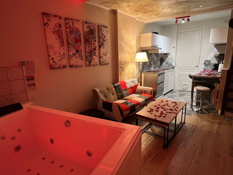 La parenthèse - SECRET ROOM - Love’nSpa - weekend en amoureux, love rooms avec spa ou jacuzzi privatif