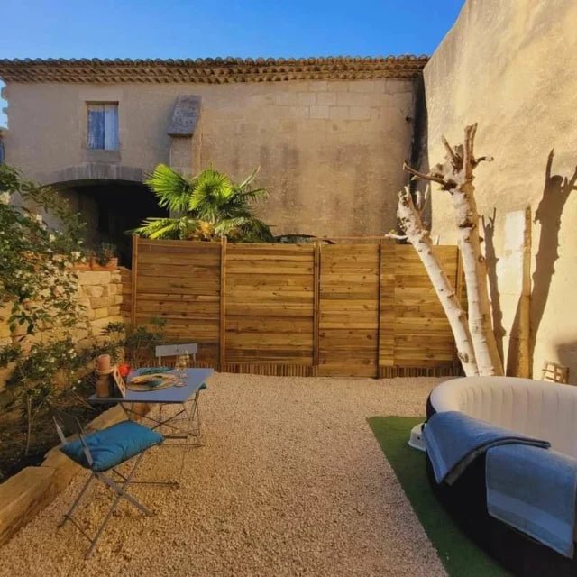 LA PROMENADE SUITE AND SPA - Love’nSpa - weekend en amoureux, love rooms avec spa ou jacuzzi privatif