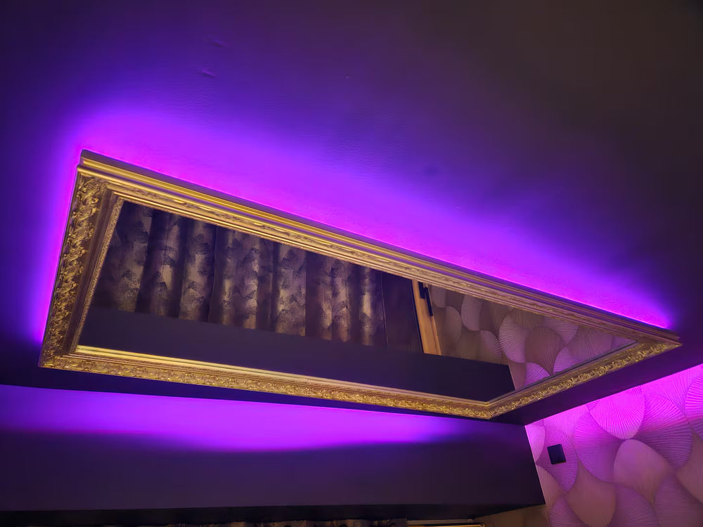 LA SECRETE ROOM - Love’nSpa - weekend en amoureux, love rooms avec spa ou jacuzzi privatif4 de LA SECRETE ROOM
