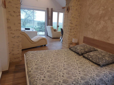 La Suite Bucolique - Love’nSpa - weekend en amoureux, love rooms avec spa ou jacuzzi privatif