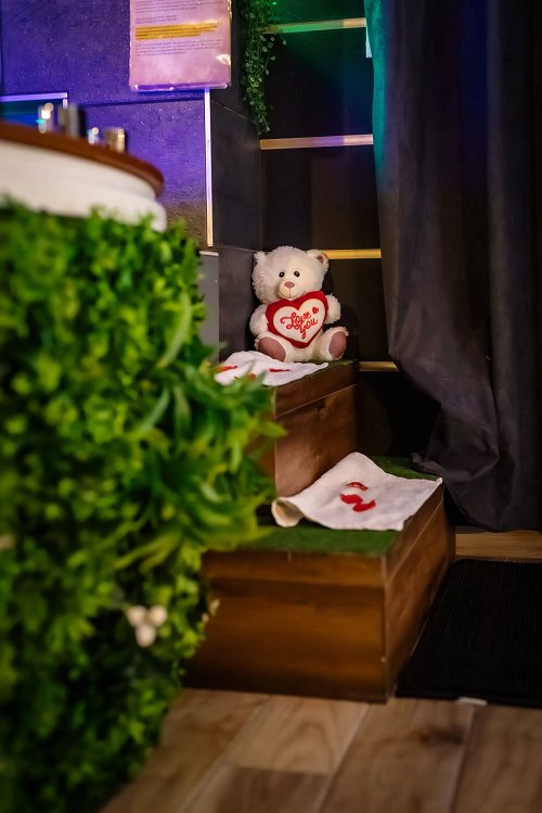 La suite détendue - Love’nSpa - weekend en amoureux, love rooms avec spa ou jacuzzi privatif10 de La suite détendue
