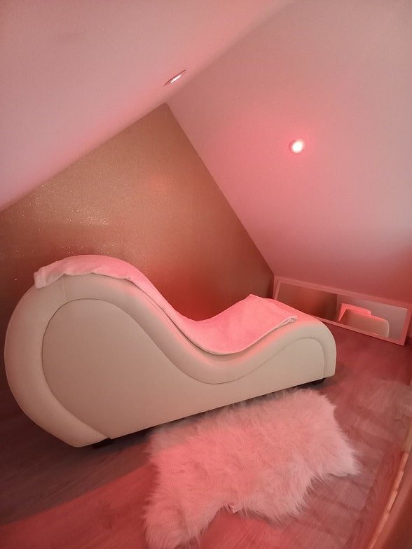 La Suite Etoilée - Love’nSpa - weekend en amoureux, love rooms avec spa ou jacuzzi privatif3 de La Suite Etoilée
