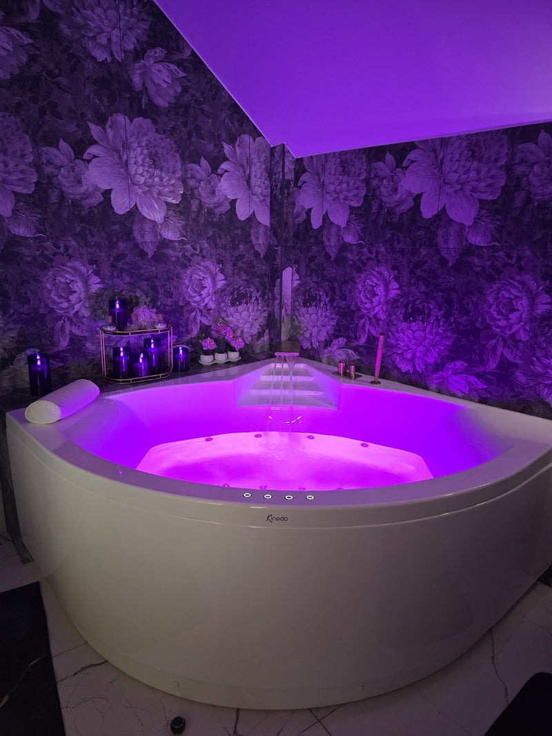 La Suite Impériale - Love’nSpa - weekend en amoureux, love rooms avec spa ou jacuzzi privatif1 de La Suite Imperiale
