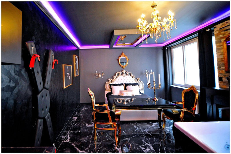 La Suite majestueuse, Spa XXL, évasion de luxe - Love’nSpa - weekend en amoureux, love rooms avec spa ou jacuzzi privatif3 de La Suite majestueuse, Spa XXL, évasion de luxe
