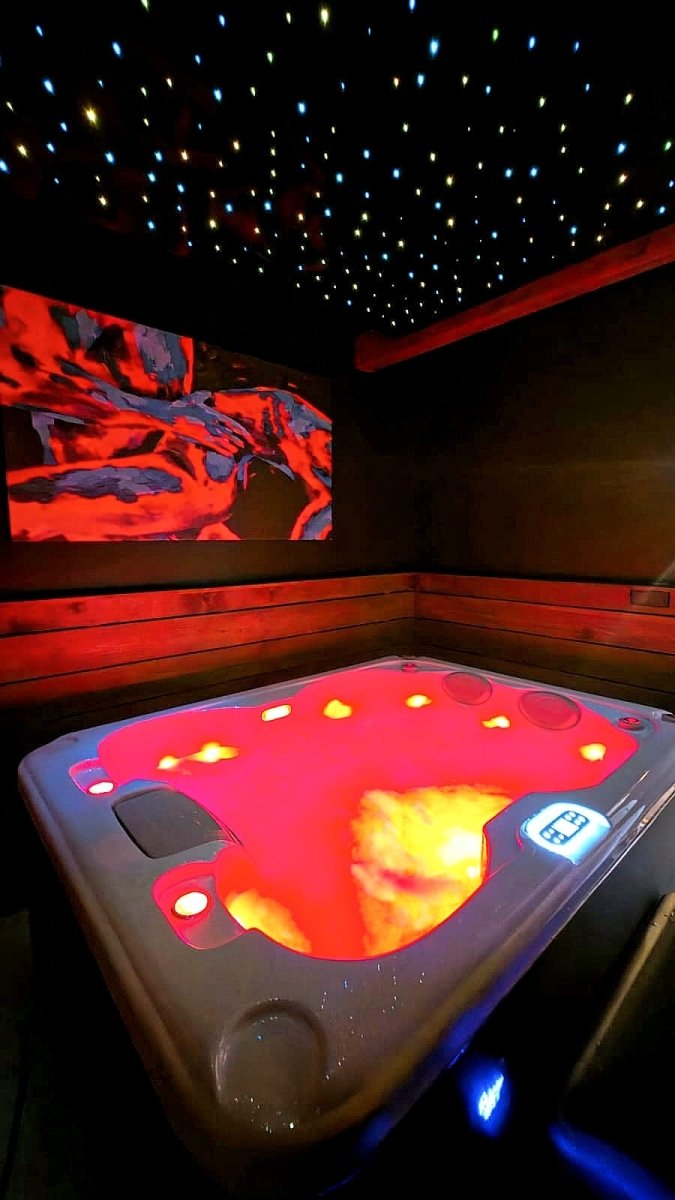 La Suite Obsidienne - Love’nSpa - weekend en amoureux, love rooms avec spa ou jacuzzi privatif5 de La Suite Obsidienne
