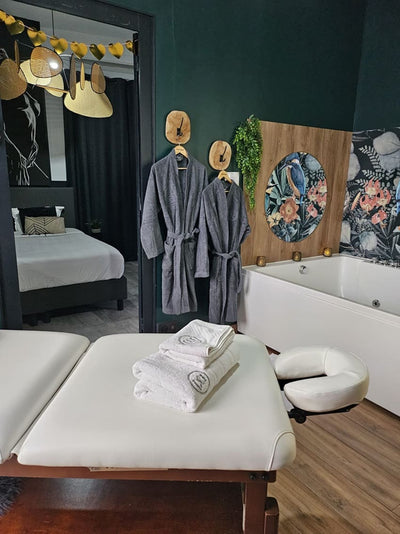 La Suite Passion - Love’nSpa - weekend en amoureux, love rooms avec spa ou jacuzzi privatif