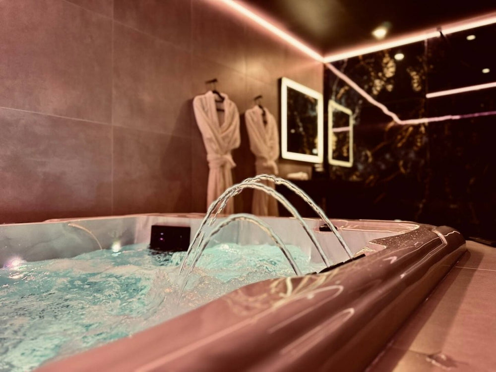 La Suite Passion - Love’nSpa - weekend en amoureux, love rooms avec spa ou jacuzzi privatif7 de La Suite Elixir
