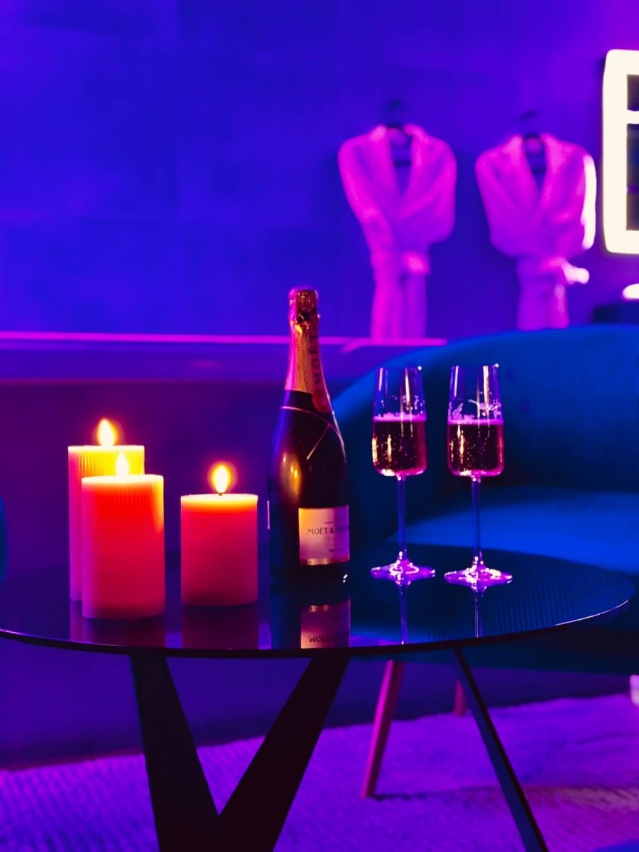 La Suite Passion - Love’nSpa - weekend en amoureux, love rooms avec spa ou jacuzzi privatif9 de La Suite Elixir
