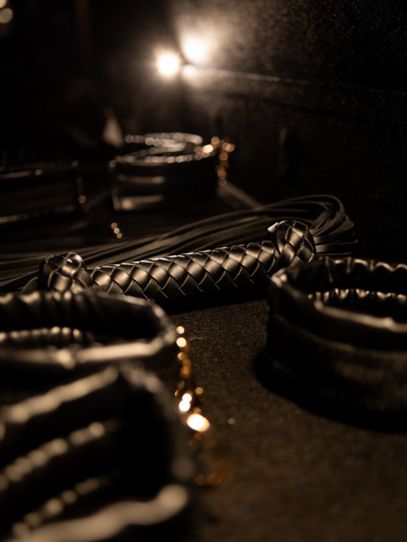 L'Antre des Désirs - Love’nSpa - weekend en amoureux, love rooms avec spa ou jacuzzi privatif3 de L'Antre des Désirs
