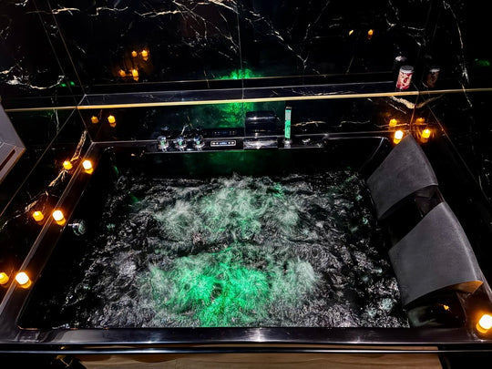 L’ascension des plaisirs - Love’nSpa - weekend en amoureux, love rooms avec spa ou jacuzzi privatif