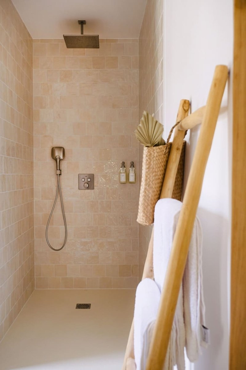 L'authentique - Love’nSpa - weekend en amoureux, love rooms avec spa ou jacuzzi privatif19 de L'orée des lys
