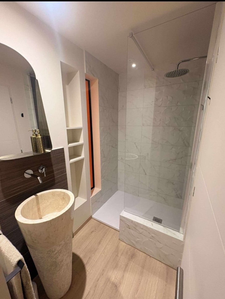 Le Boudoir Interdit - Love’nSpa - weekend en amoureux, love rooms avec spa ou jacuzzi privatif13 de Le Boudoir Interdit
